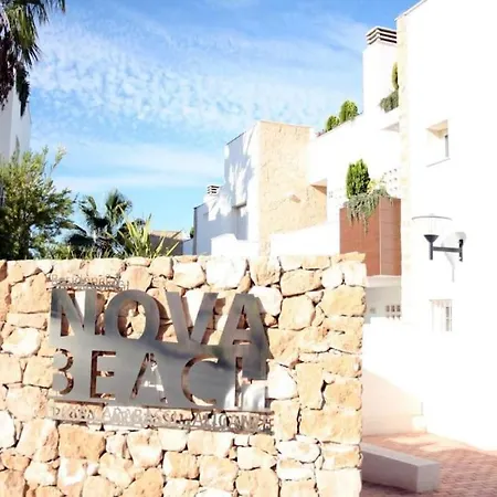 Nova Super Cool Seaview Apartment *